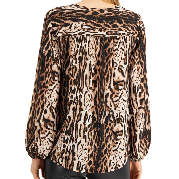 I.N.C. International Concepts cheetah print blouse. - Picture 2 of 4